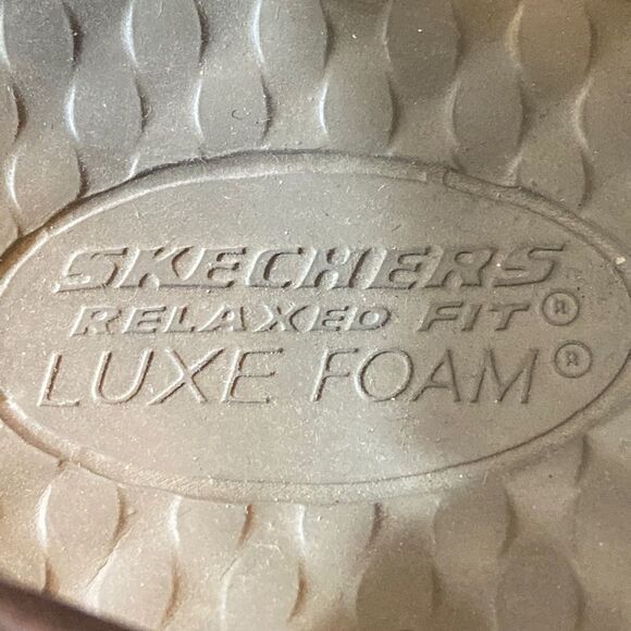 SKECHERS RELAXED FIT LUXE FOAM MEN SHOES SANDALS SIZE 10 US main image 6